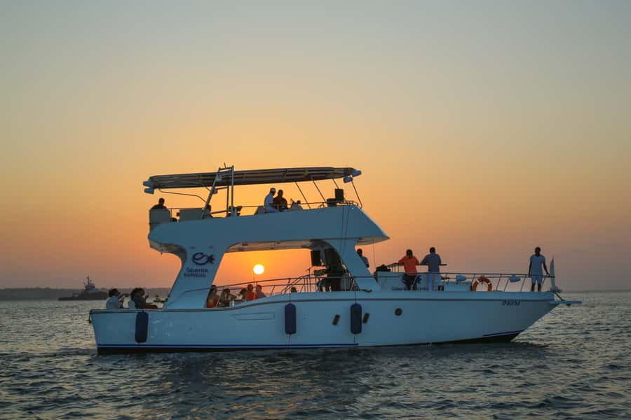 Cartagena: Sunset Cruise with Open Bar - Open bar basics: what’s included, what’s extra