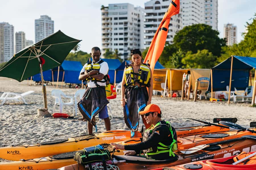 Cartagena: Sunset Sea Kayaking Tour - What to bring so the evening stays comfortable
