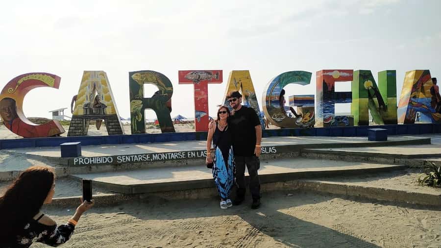 CARTAGENA: The Best CITY TOUR of my Magical City - Key things that make this city tour work