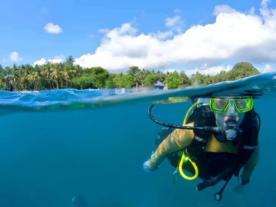 Cartagena: Tour to Playa Tranquila with Snorkeling + Luminous Plankton and Parasol - Snorkeling Included: How to Get Better Water Time