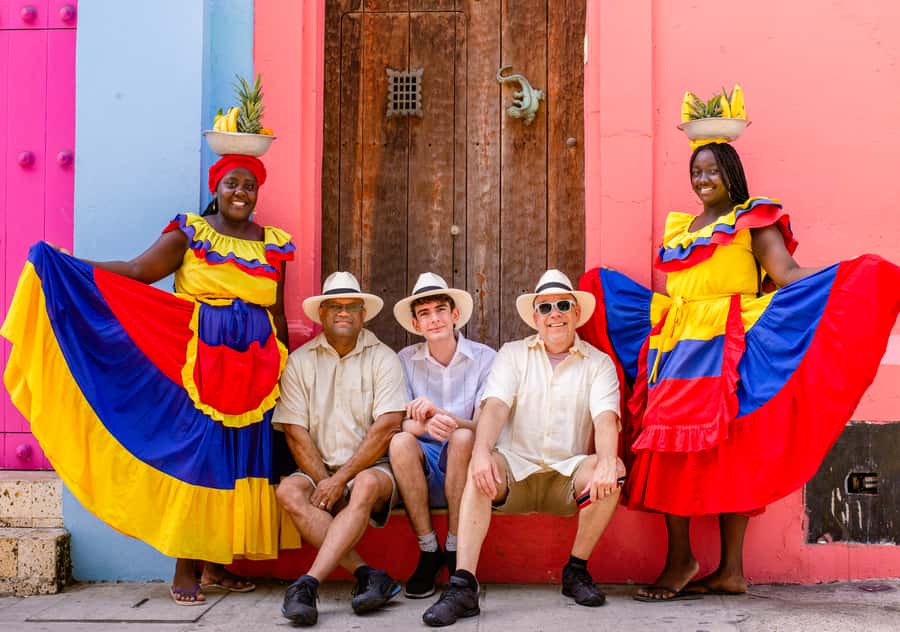Cartagena Travel Memories: A cover magazine Photo Shoot - Posing help for beginners, and permission to go all-in