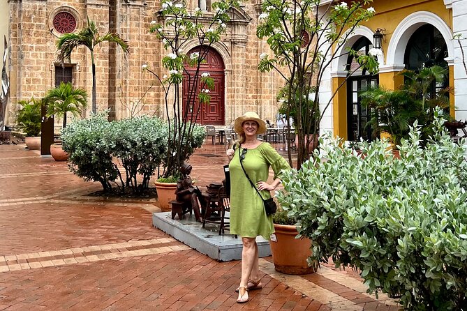 Cartagena Unforgettable: Half Day Private City Tour (Also for Cruisers) - Stop 1: Bocagrande peninsula and the bay area orientation
