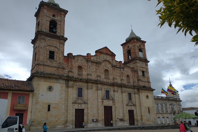 Cathedral of Sal Zipaquirá: Shared Tour from Bogota - Transportation and group size, comfort without the hassle
