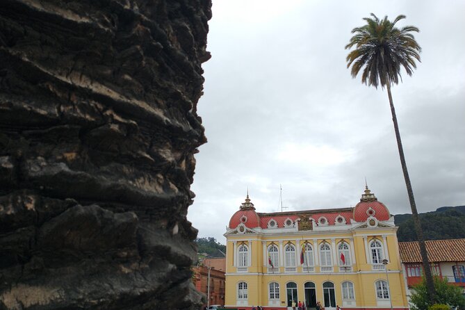 Cathedral of Sal Zipaquirá: Shared Tour from Bogota - The included audio guide in English, and how to use it well