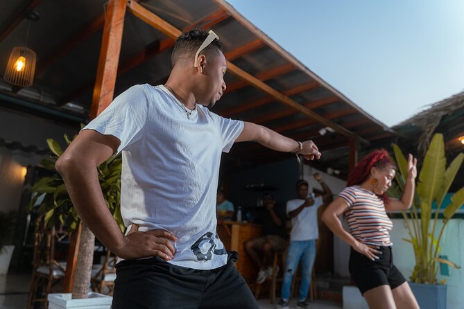 Champeta with us, it's a vibe - The rooftop setting: views, energy, and why timing matters