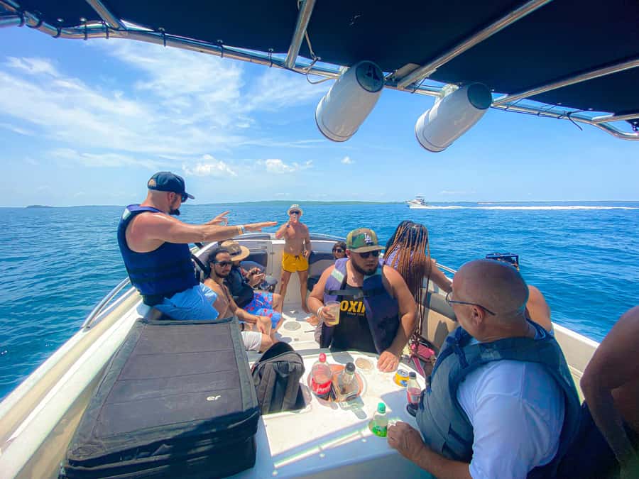 Cholon Forever Boat Party - Lunch by the Seashore: Variety, Timing, and How to Make It Work