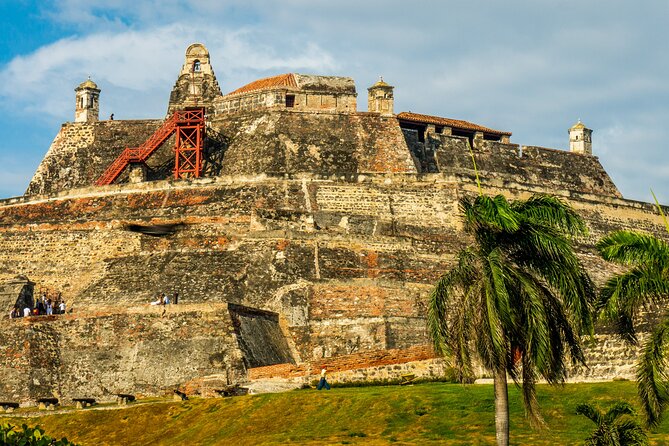 City Tour in Cartagena with visit to San Felipe Castle - Value for $67: what you’re paying for and what you avoid