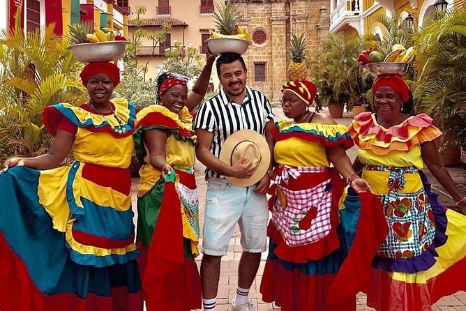 City tours vip in cartagena - The bay segment: what the historian guide adds