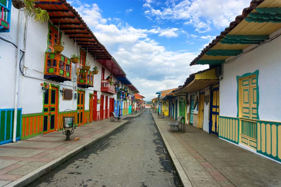 Cocora Valley: Salento & Private Horseback Riding Tour - Salento and Cocora Valley: one day, two kinds of wow