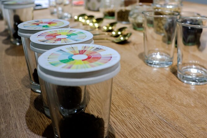 Coffee beyond the drink: master's degree in Colombian coffee - A coffee lab in Manga, Cartagena: what the 90-minute class feels like