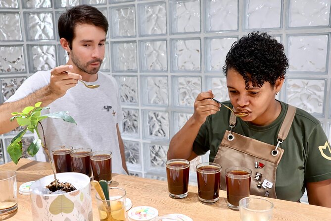 Coffee beyond the drink: master's degree in Colombian coffee - What if you drink coffee with cream and sugar?