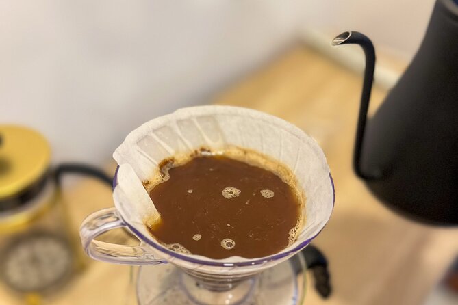 Coffee Class & Tour: prepare, test and know my culture. - Your hands-on Colombian coffee method: make a cup you can repeat