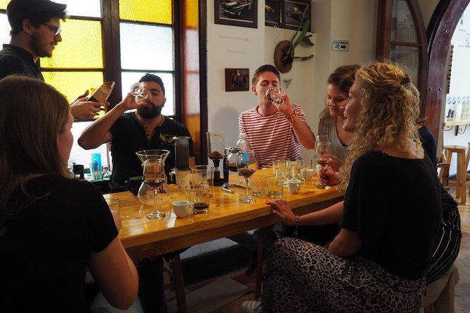 Coffee tasting experience at Divino Café Especial - Who This Coffee Tasting Is Best For