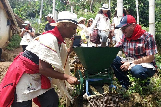 Coffee Tour In Horse Riding and Lunch In Medellin - The One Thing to Watch: Driver and Ride Consistency