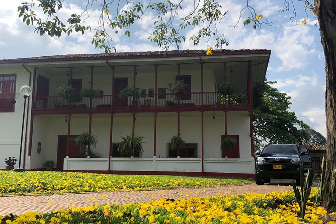 Coffee tour in the heart of the coffee region - What’s not included, and how to handle it smoothly