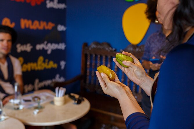 Colombian Fruits and Paila Ice Cream Tasting - Cutting into the local tropical fruits (and learning what you are tasting)