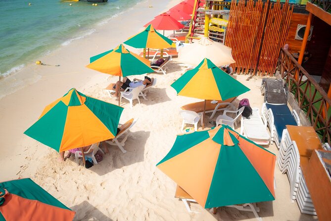 Come and enjoy an unforgettable day on the island of Baru - Playa Tranquila and Fosforito Beach House: what your day actually looks like