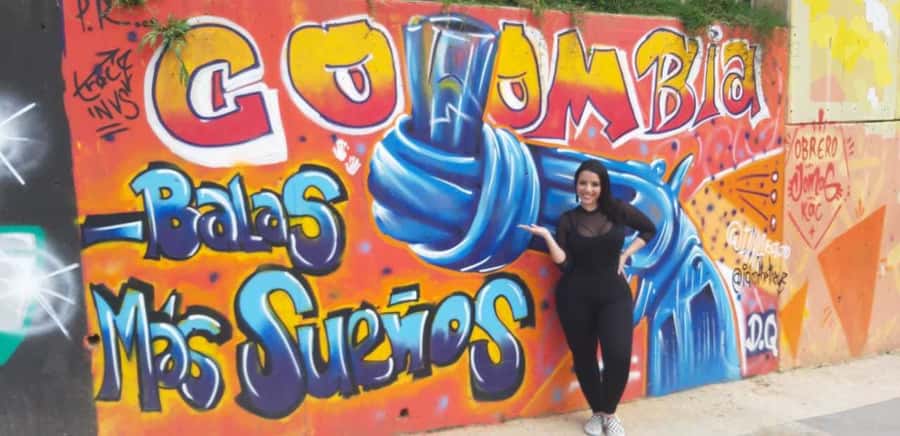 Comuna 13 Neighborhood & Street Art Private Tour - Why Comuna 13 Street Art Feels Like Medellín’s Real Conversation