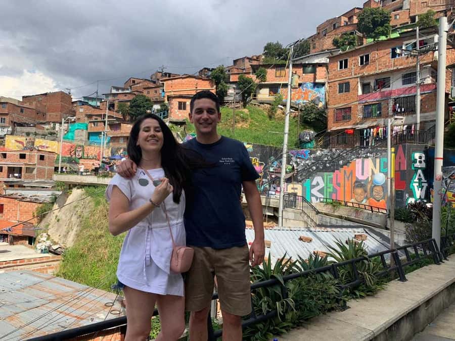 Comuna 13 Neighborhood & Street Art Private Tour - A Short Guided Start Plus a Cable Car Ride for Fast Orientation