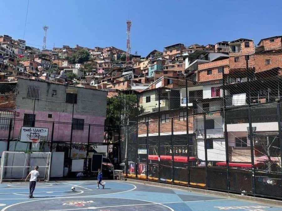 Comuna 13: Recorrido de Arte Urbano, Cultura y Resiliencia - Key points to know before you go