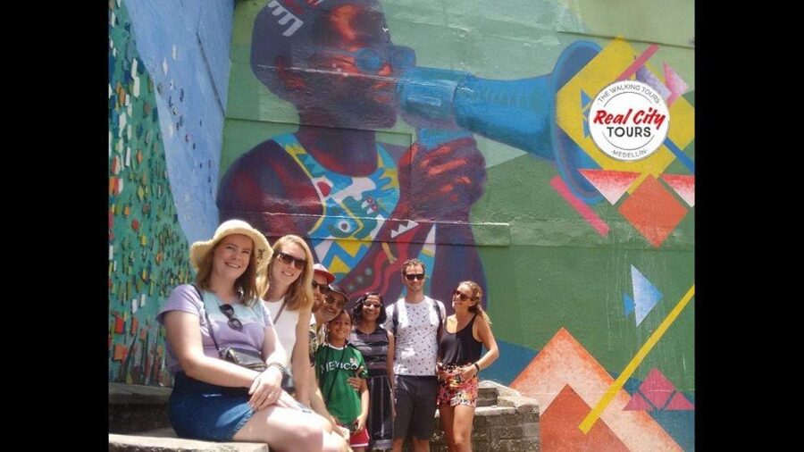 Comuna 4 - Moravia Tour - Should you book the Comuna 4 - Moravia Tour?