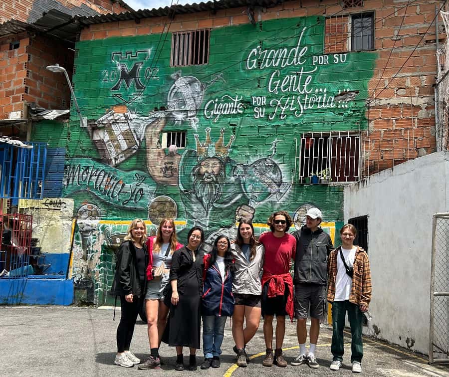 Comuna 4 - Moravia Tour - Price and value: what $30 gets you in real terms