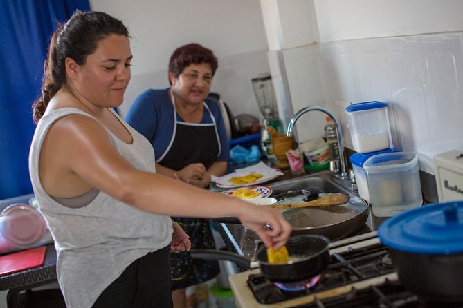 Cooking Class 4 Hours with a local Mom in Cartagena - Your main course options, and how protein choice works