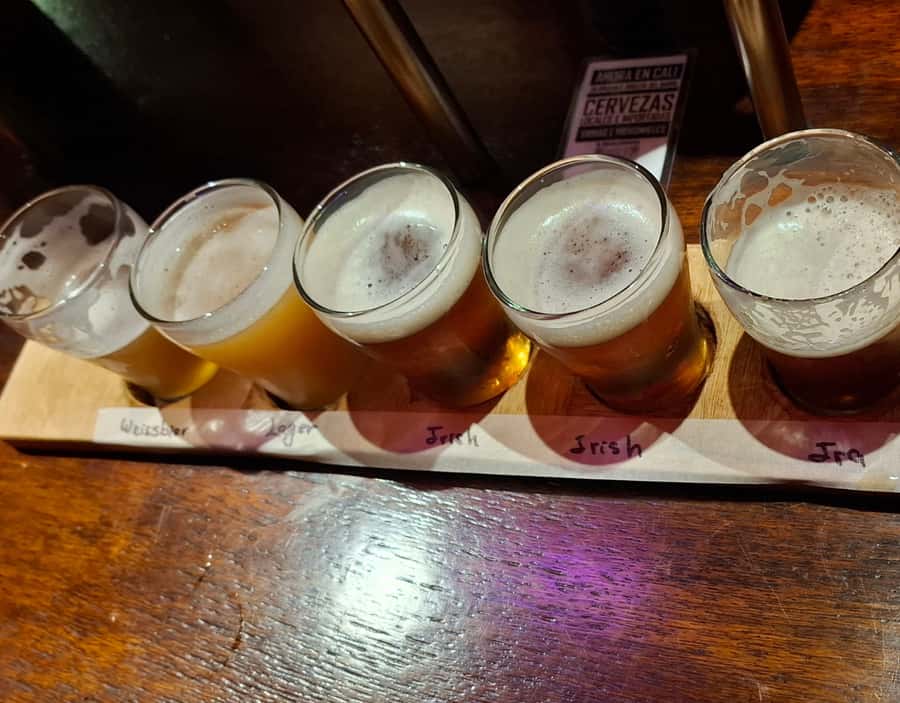 Craft Beer Pub Crawl in Cali - Why Cali craft beer fans take a short 3-hour crawl