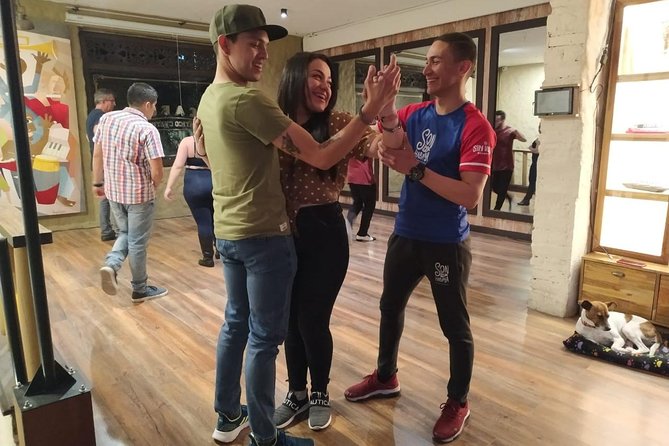 Dance Classes in Bogotá - The 4:30 pm flow: how the 1 hour 30 minutes actually works