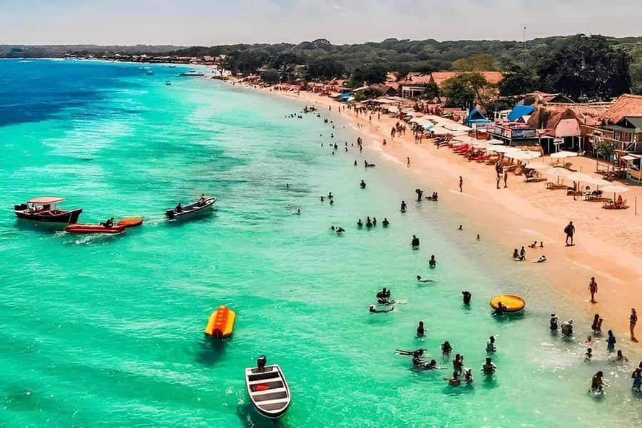 Daytour to Playa Tranquila VIP with Parasols, Lunch by bus! - Who this fits best (and who should skip it)