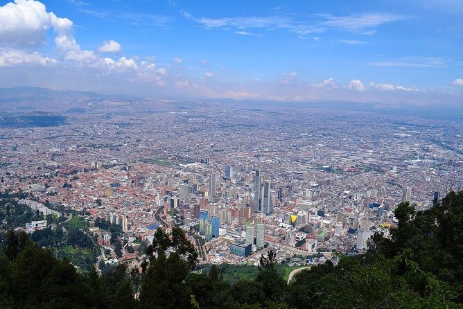 Descubre la Magia: Catedral de Sal & Bogotá en 1 Día - Should You Book This Catedral de Sal and Bogotá in One Day Tour?