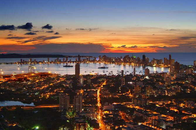Dinner and Wine in Cartagena Bay aboard the Sibarita Master - Wine included, plus the real budget line you should not miss