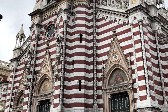 Discover the Magical Historical Center of Bogotá Museums, Monserrate, Gastronomy - How the 8:00 start makes the day feel efficient