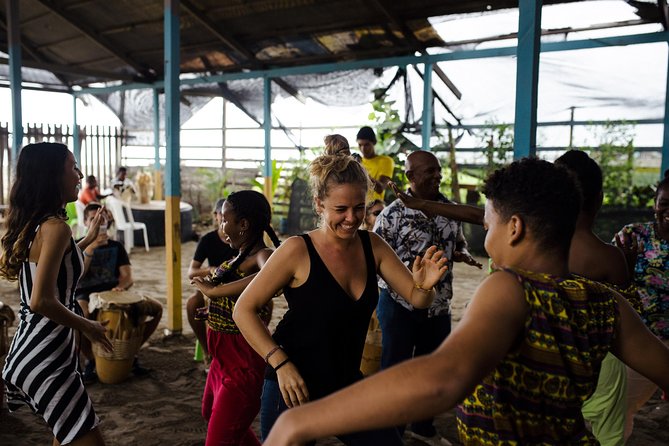Drumming and Dancing in Cartagena/La Boquilla - La Boquilla changes your Cartagena day fast