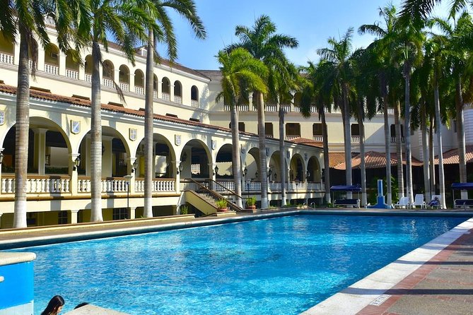 El Prado neighborhood of Barranquilla - Start at Parque Los Fundadores: A Free, Easy Way In