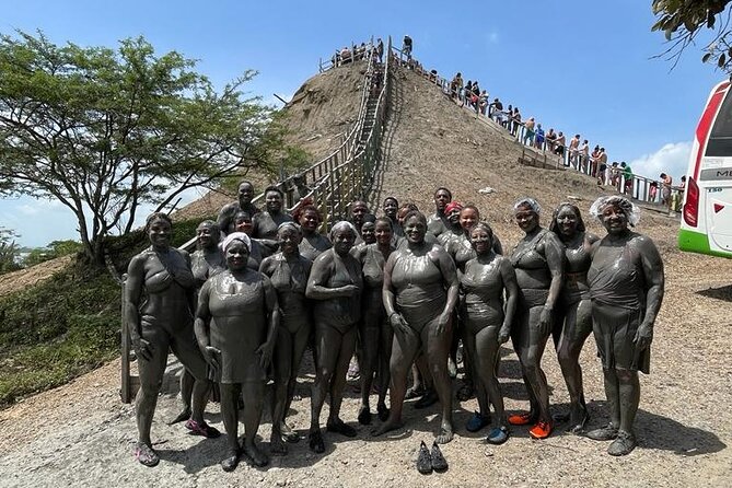 El Totumo mud volcano day tour and eco-friendly hotel - Heated bus ride to Volcán de Lodo El Totumo: warm transfer, fast briefing