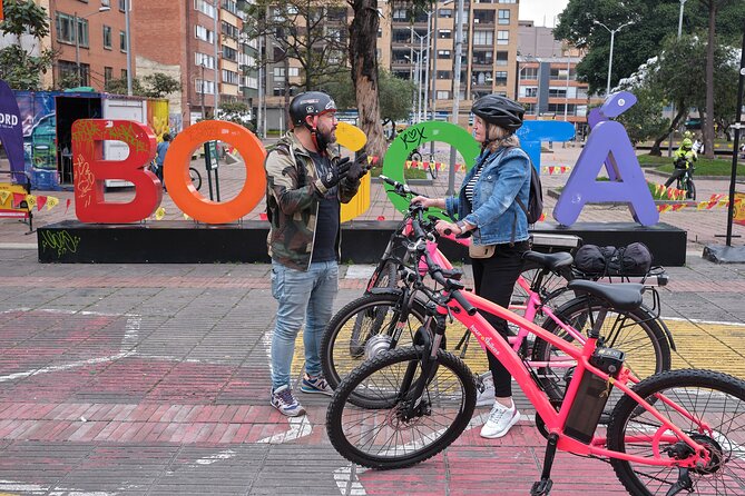 Electric bikes with local bites (flexible hours and small group) - Dougan’s guiding style and why max 4 people is a big deal