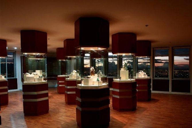 Exclusive Emerald Tour in Bogota - Key Things You’ll Notice on This Emerald Tour