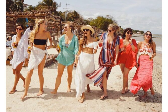 Experience Fenix Beach Cartagena - Basic Day Pass - Relaxed vibe and DJ energy: what the atmosphere feels like