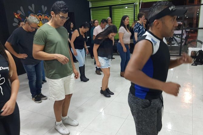 Face-to-face dance classes in Bogotá. La Candelaria - Quick Hits Before You Go