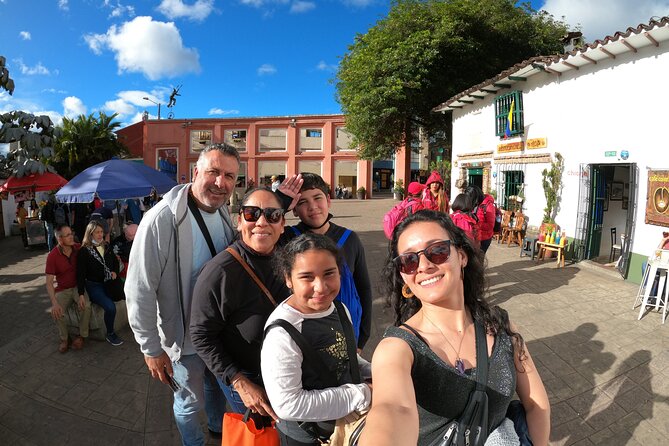 FANTASTIC CITY TOUR + MONSERRATE + MUSEUM GOLD/BOTERO 6Hrs - Monserrate: Panoramic Views Plus Cultural Context
