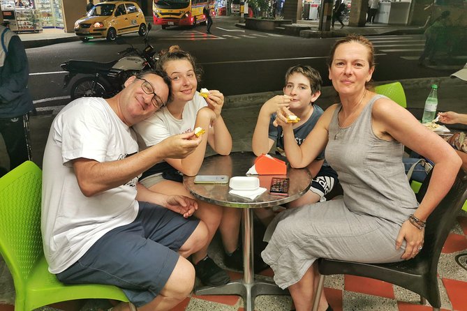 Food Tour in Medellin: An Authentic Culinary Experience - The Sabaneta start: Chocolo arepa and buñuelo