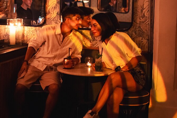 Friday Night Bar Crawl in Cartagena, Colombia - Stop 1: Barra 7 Cocktail Bar and the Best Kind of Start