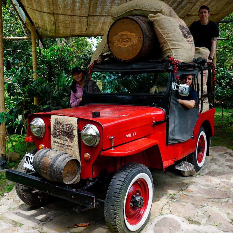 From Bogotá: Coffee Farm and Tequendama Falls Tour - A 9-hour reset from Bogotá, with falls and coffee in one swing