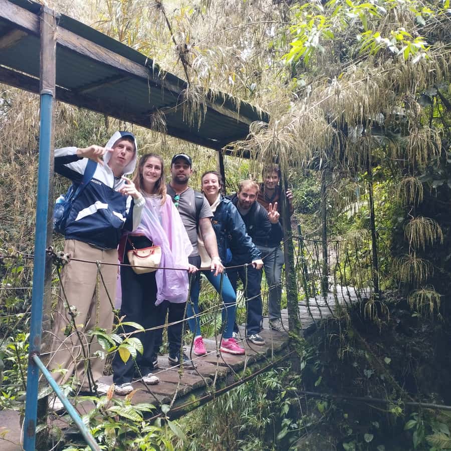 From Bogota: La Chorrera Waterfall Guided Hike - How the guided team works: bilingual help, local stops, and small-group attention