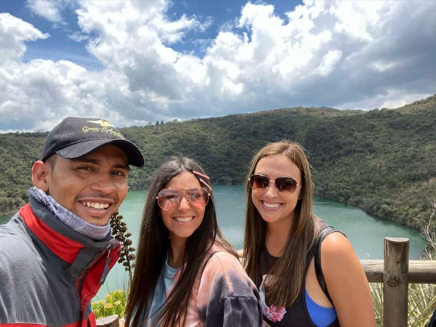 From Bogotá: Lake Guatavita and the El Dorado Legend Tour - Guatavita town: where the flooded-old-town story becomes believable