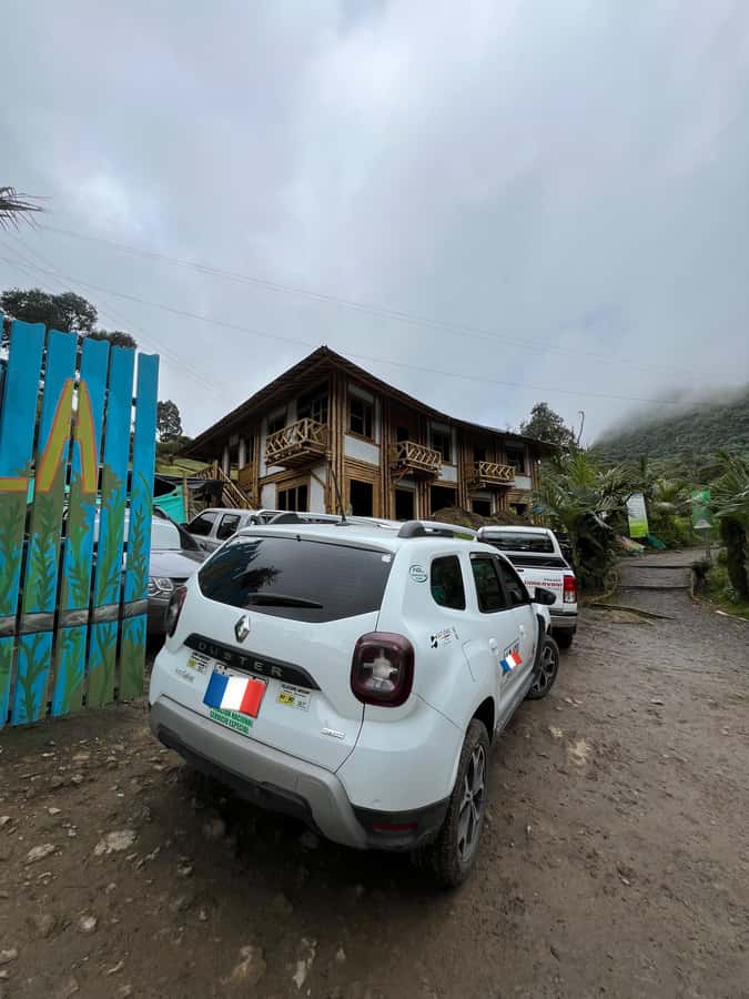 FROM BOGOTA: Tour to La Chorrera, Colombia's highest waterfall. - Booking With Neorama Tours: What to Expect From the Guide Experience