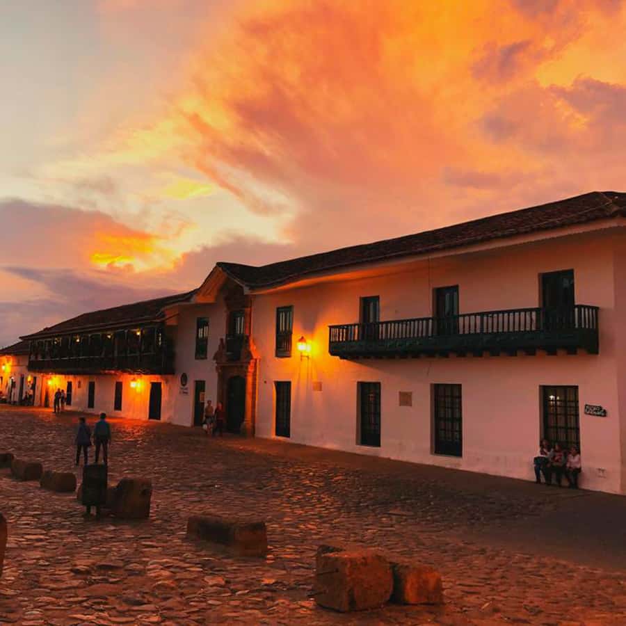 From Bogota: Villa de Leyva Day Magic Town Tour - Casa Terracota: art, craft, and the human side of culture