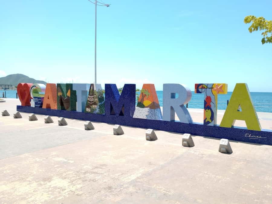 From Cartagena: Barranquilla & Santa Marta Guided City Tour - Morning pickup and the bus ride you can’t ignore