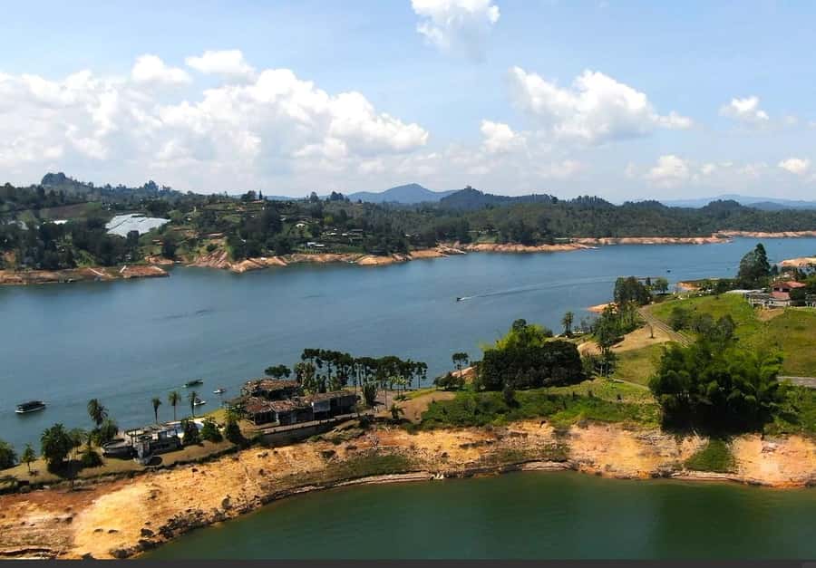 From Guatape: Pablo Escobar Mansion, Paintball & Boat Ride - How to prepare: small choices that prevent big annoyances